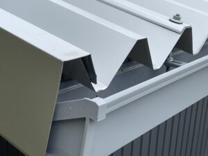 屋根カバー工法
