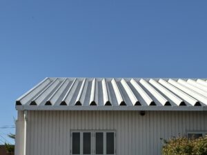 屋根カバー工法