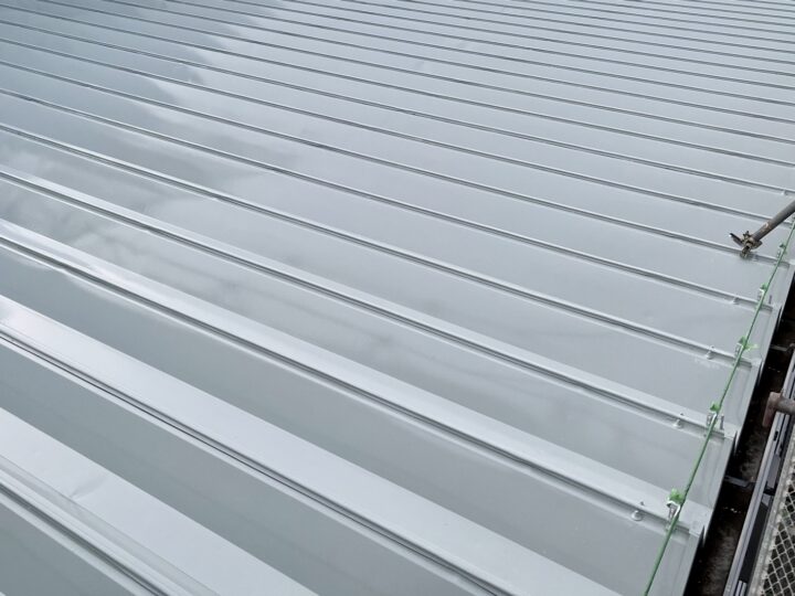 屋根カバー工法