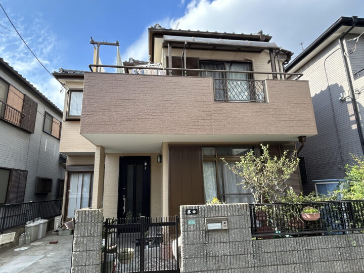船橋市　Ｓ様邸　屋根漆喰・外壁・付帯部塗装・ベランダウレタン防水工事