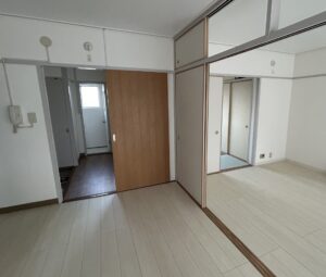 市営住宅のクロス